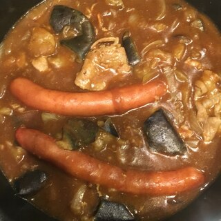 ウインナーと揚げ茄子のカレー